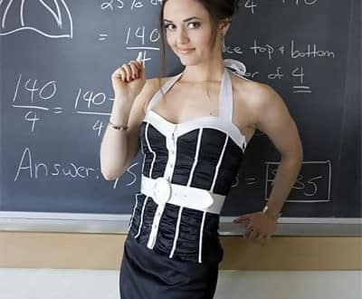 Macintosh HD:Users:brittanyloeffler:Downloads:Upwork:Teachers:danicamckellar6.jpg